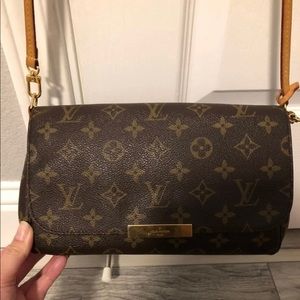 Louis Vuitton Favorite MM